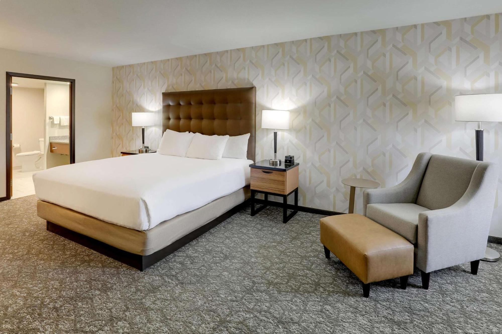 Drury Inn & Suites Birmingham Lakeshore Drive Dış mekan fotoğraf
