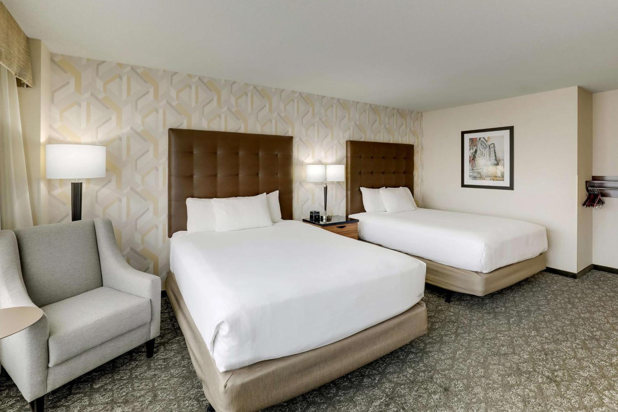 Drury Inn & Suites Birmingham Lakeshore Drive Dış mekan fotoğraf