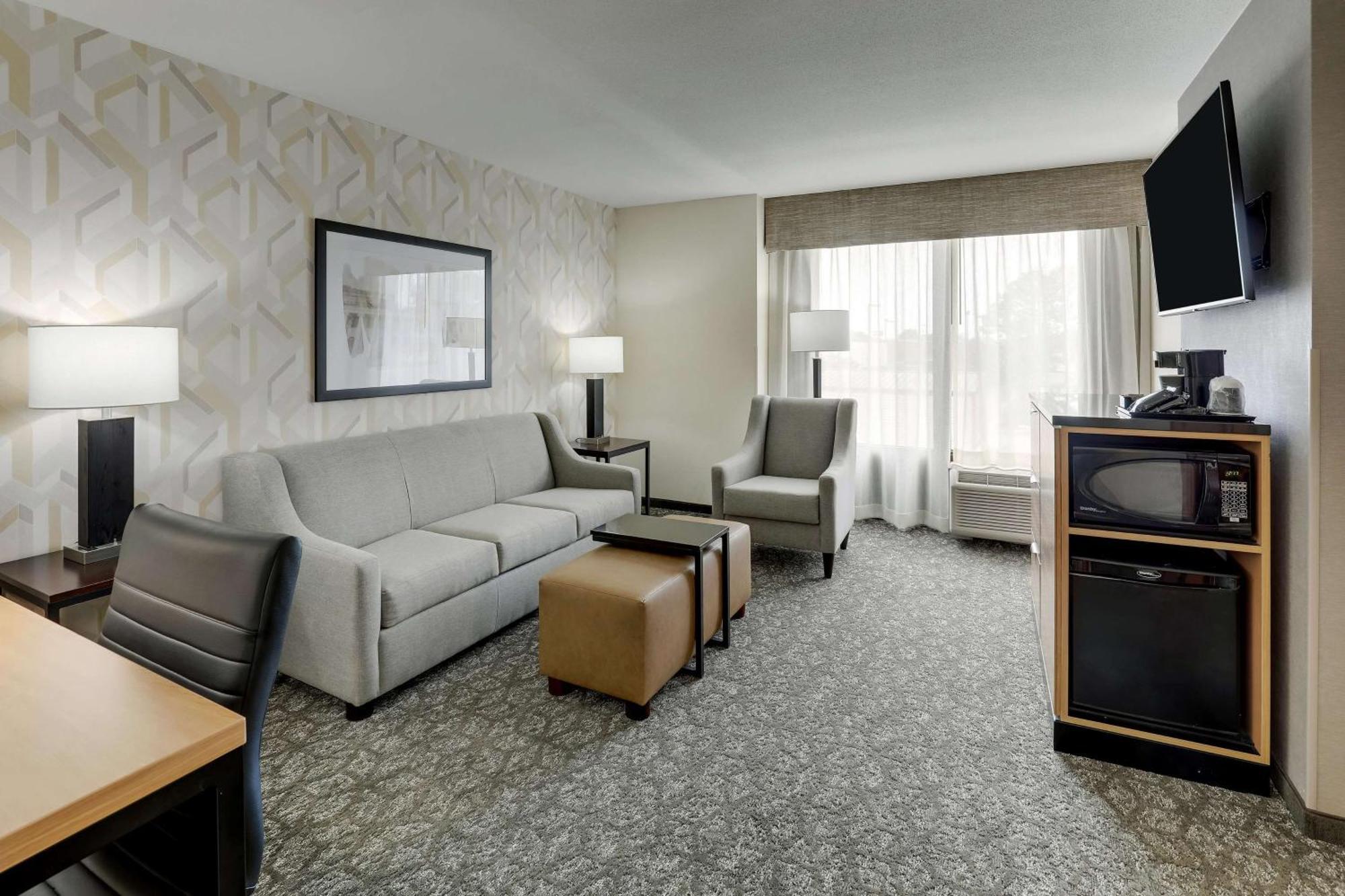 Drury Inn & Suites Birmingham Lakeshore Drive Dış mekan fotoğraf