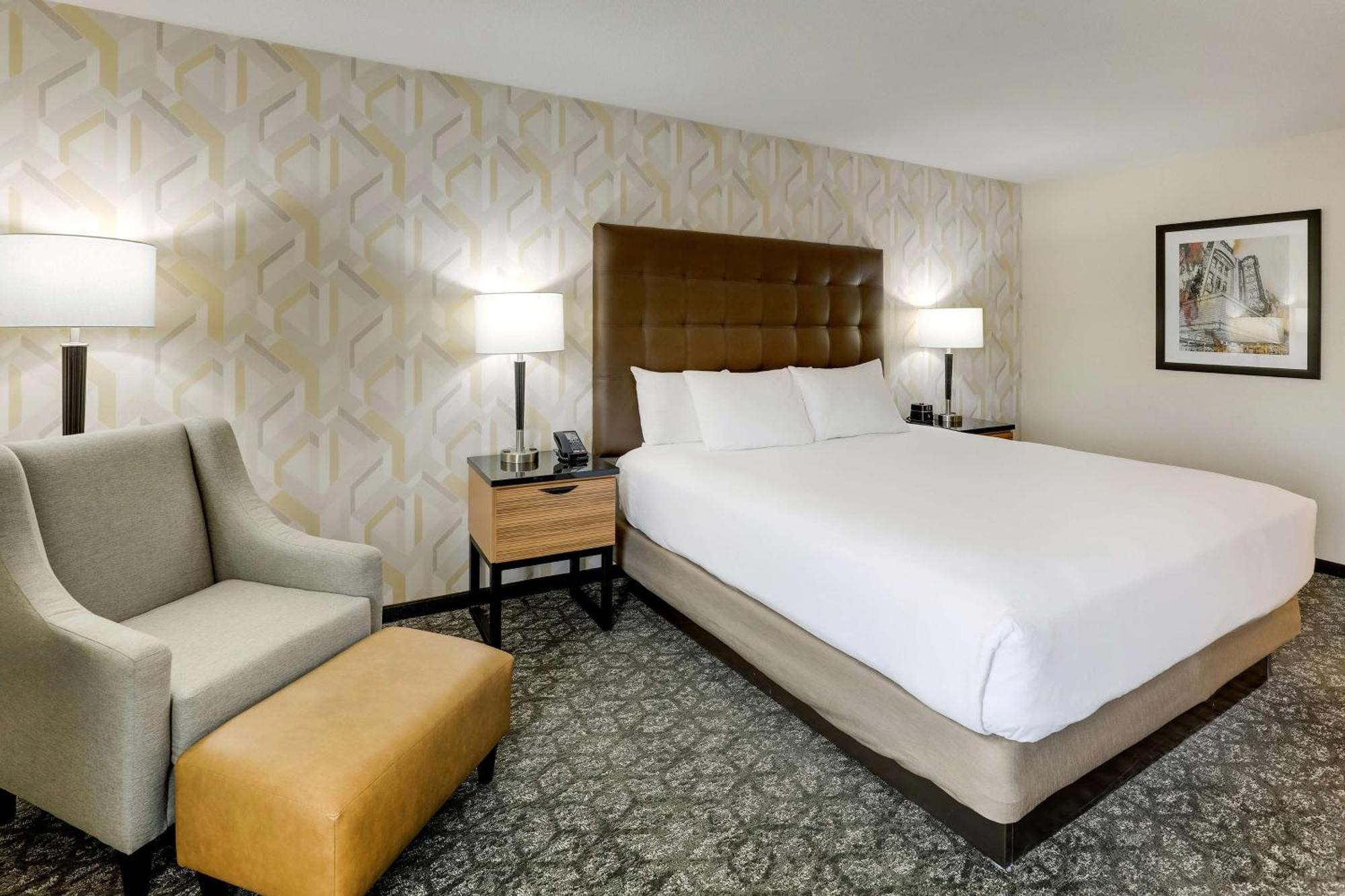 Drury Inn & Suites Birmingham Lakeshore Drive Dış mekan fotoğraf