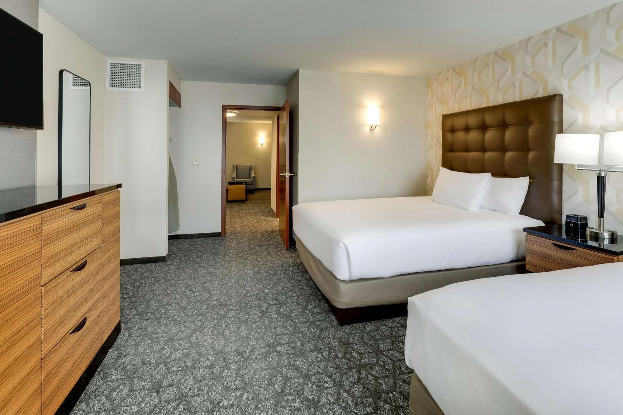 Drury Inn & Suites Birmingham Lakeshore Drive Dış mekan fotoğraf
