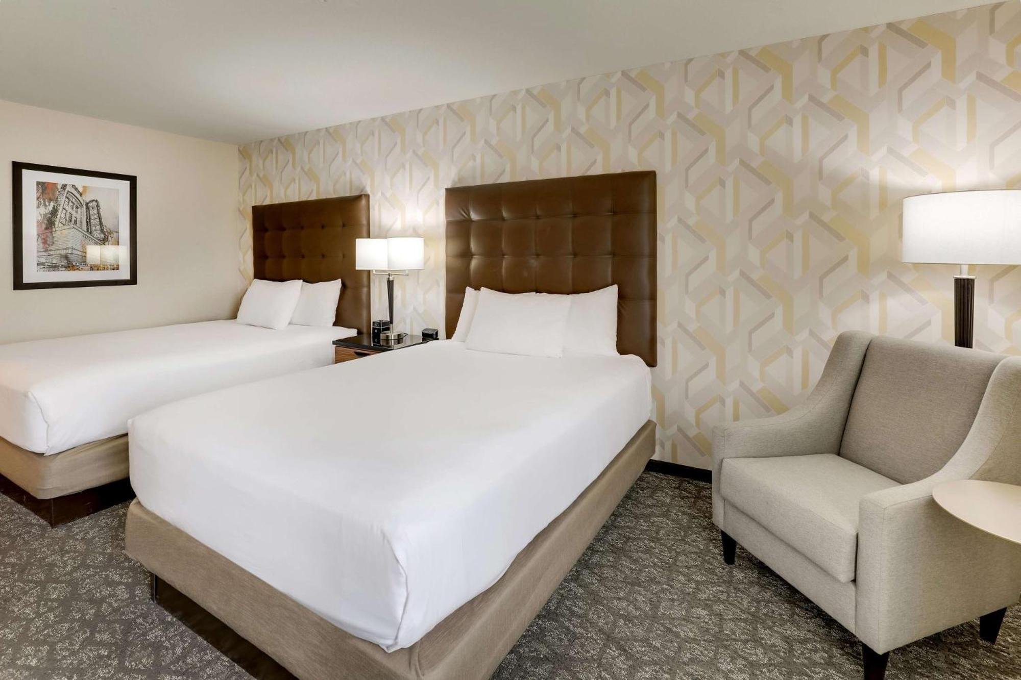 Drury Inn & Suites Birmingham Lakeshore Drive Dış mekan fotoğraf