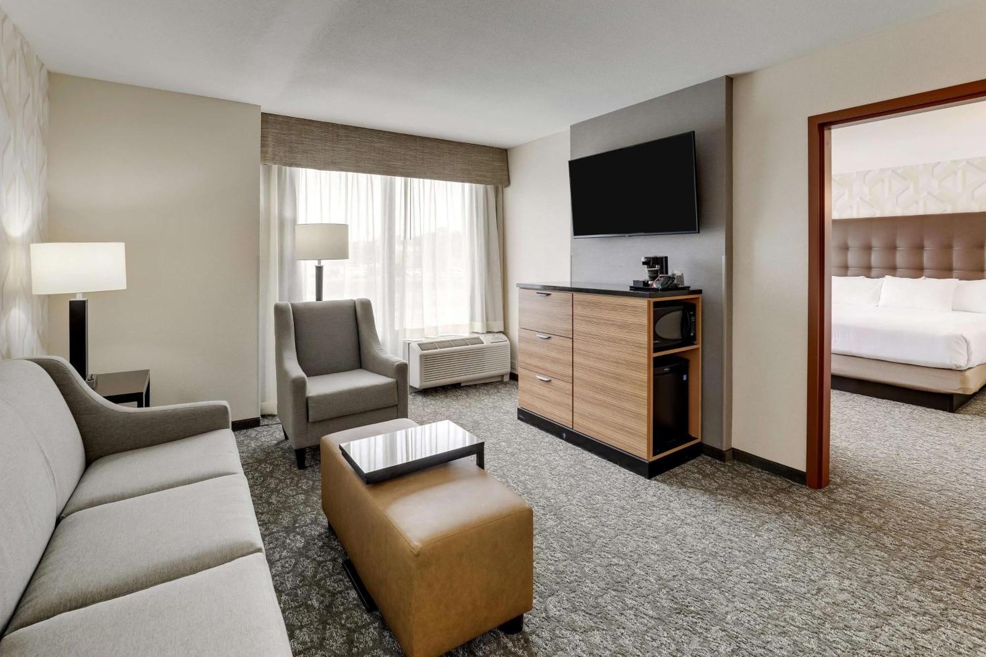 Drury Inn & Suites Birmingham Lakeshore Drive Dış mekan fotoğraf