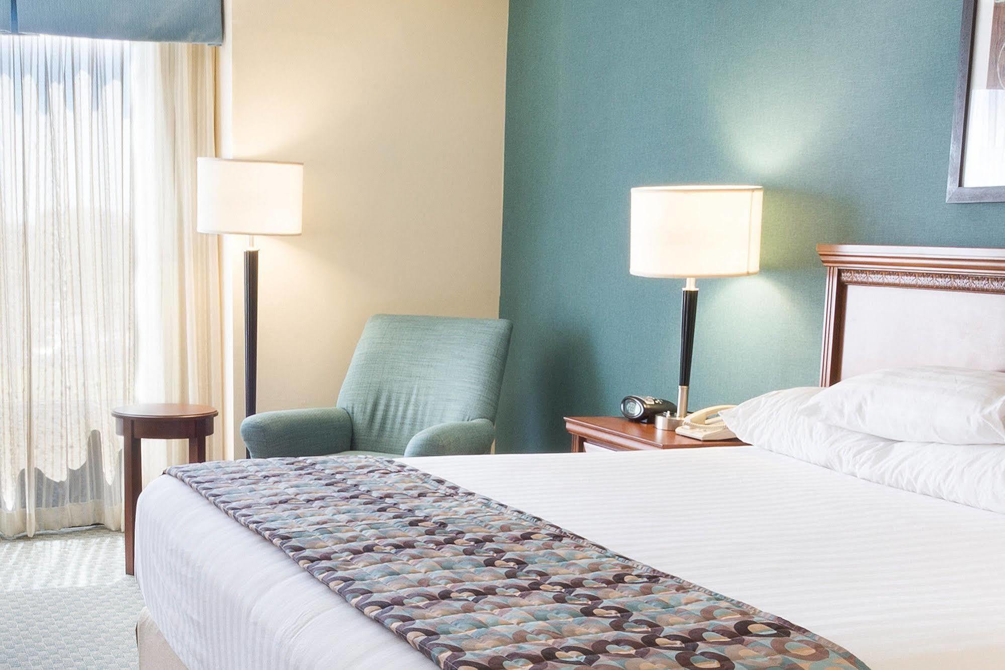 Drury Inn & Suites Birmingham Lakeshore Drive Dış mekan fotoğraf